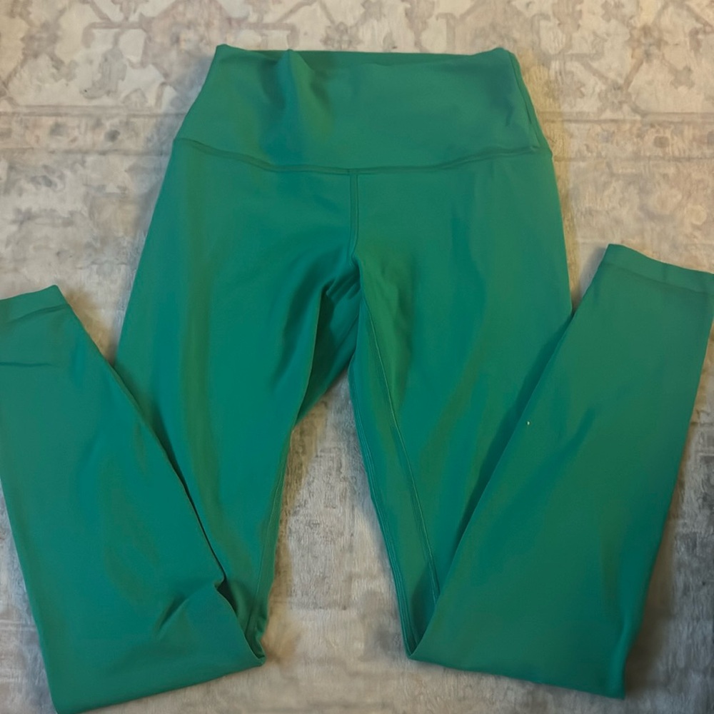 KELLY GREEN ALIGN 28”